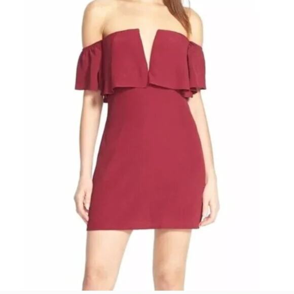 Lovers & Friends Red Off Shoulder Mini Dress Size S - Picture 1 of 6